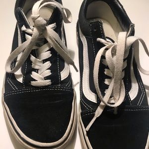 Black Vans Old Skool